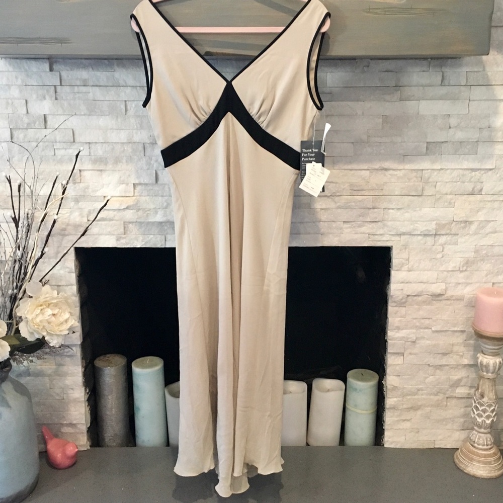 JONATHAN MARTIN MAXI DRESS SIZE 10
